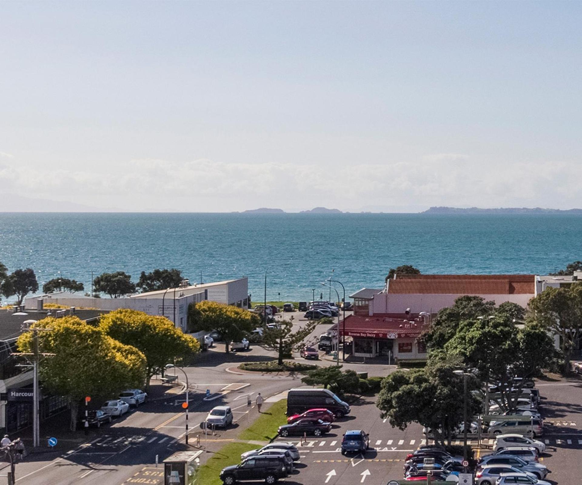 7Br 3Bh Beach Escape. 2 Min To Browns Bay Beach Окленд Экстерьер фото